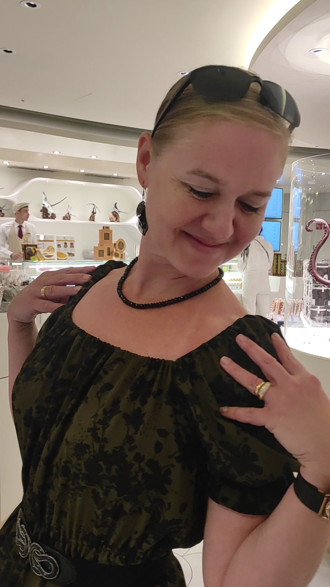 VID_20240627_211633 - frame at 0m7s